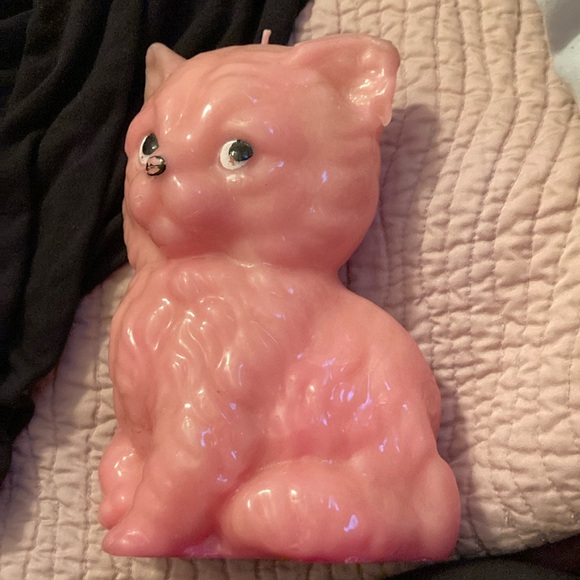 Pink Cat Shaped Candle - Picture 1 of 1